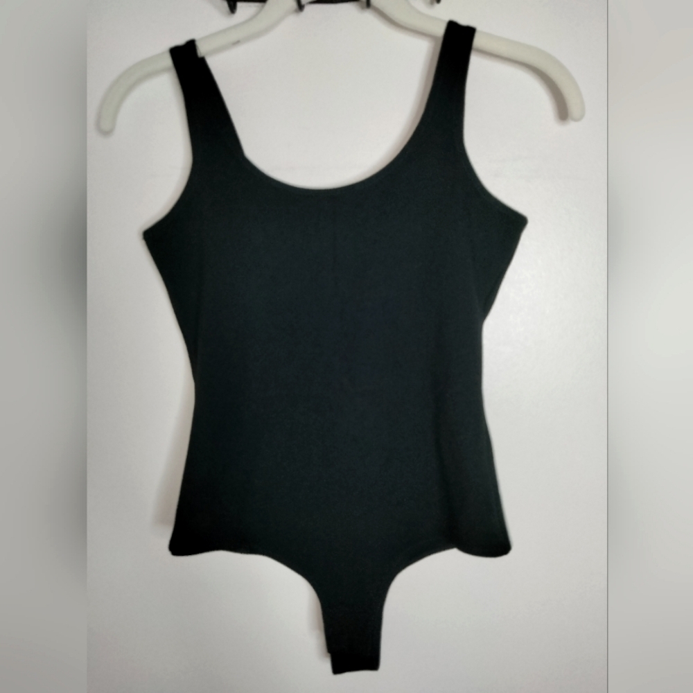 Stella Luce (Size S) Black Tank Sleeveless Scoop Neckline Snap Button Bodysuit